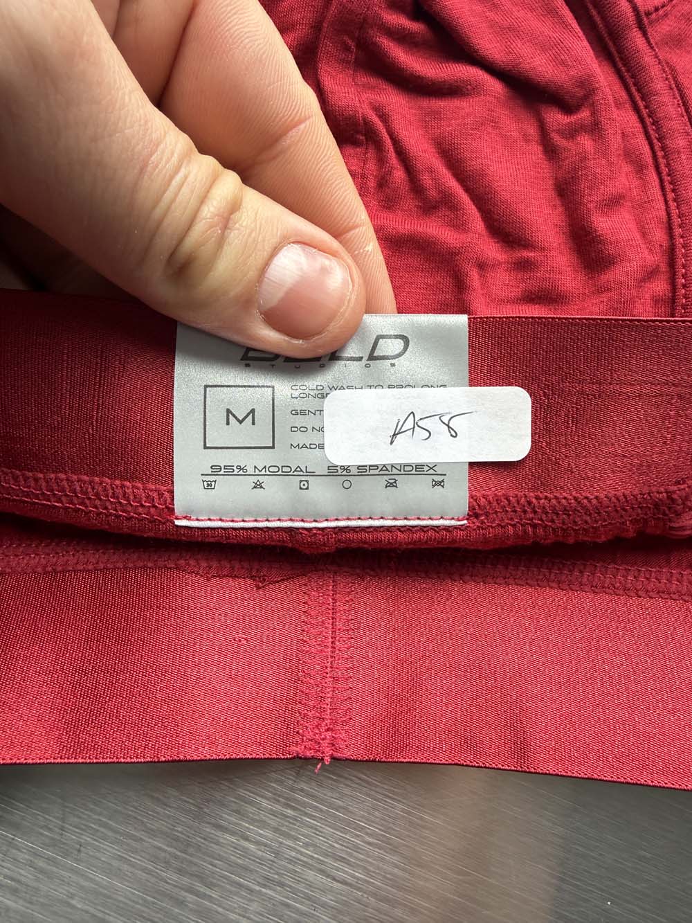 Q.A SALE - BOLDER TRUNK - CRIMSON - SIZE M - A58