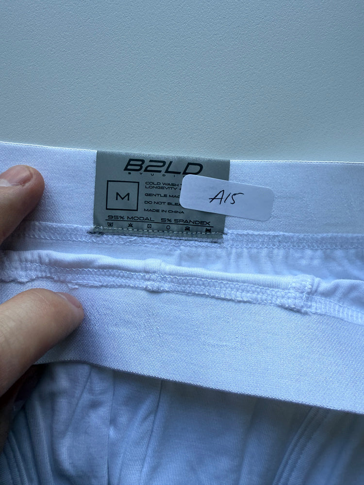 Q.A SALE - STATIC BRIEF - WHITE - SIZE M (A15)