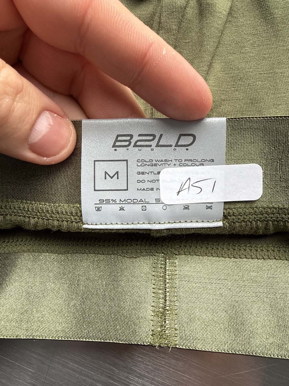 Q.A SALE - BOLDER TRUNK - MOSS - SIZE M - A51
