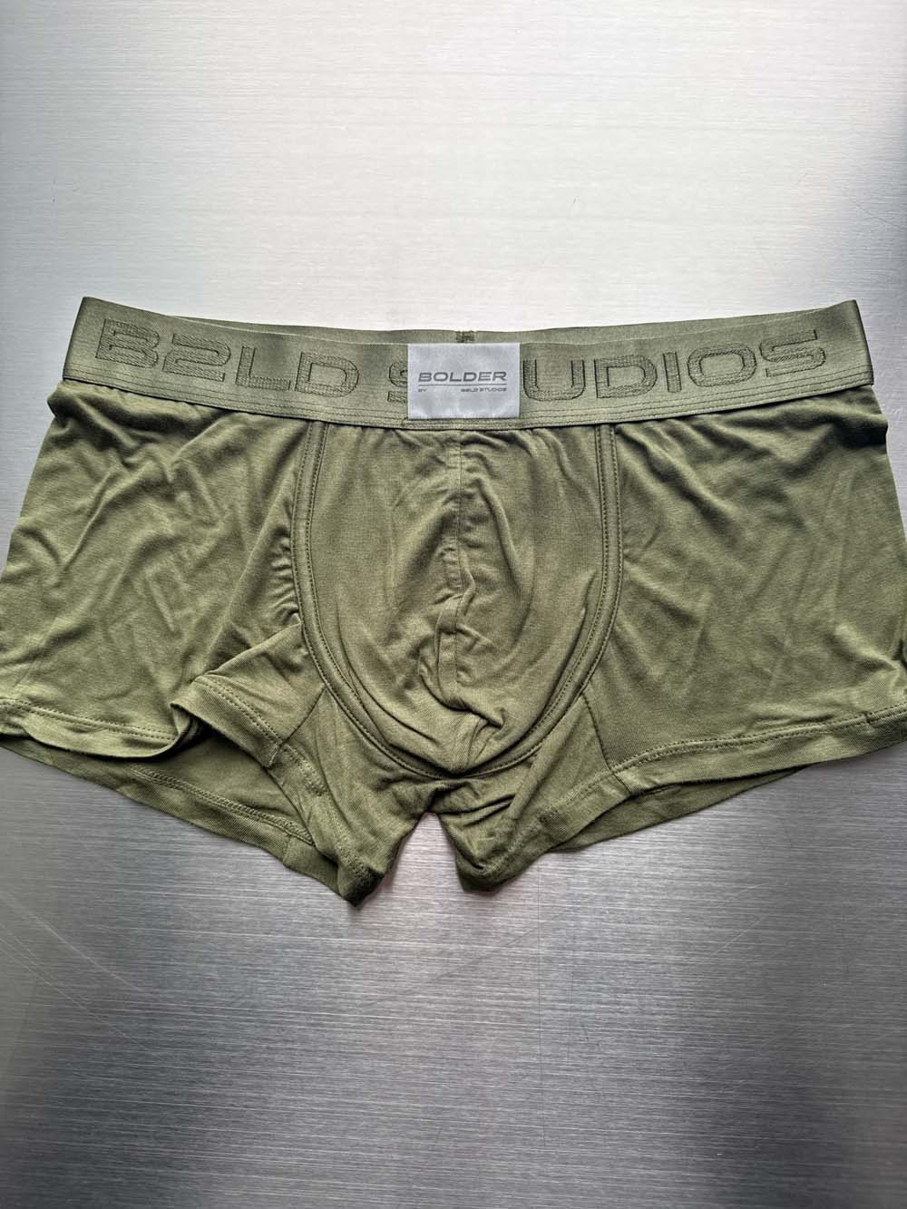 Q.A SALE - BOLDER TRUNK - MOSS - SIZE M - A52