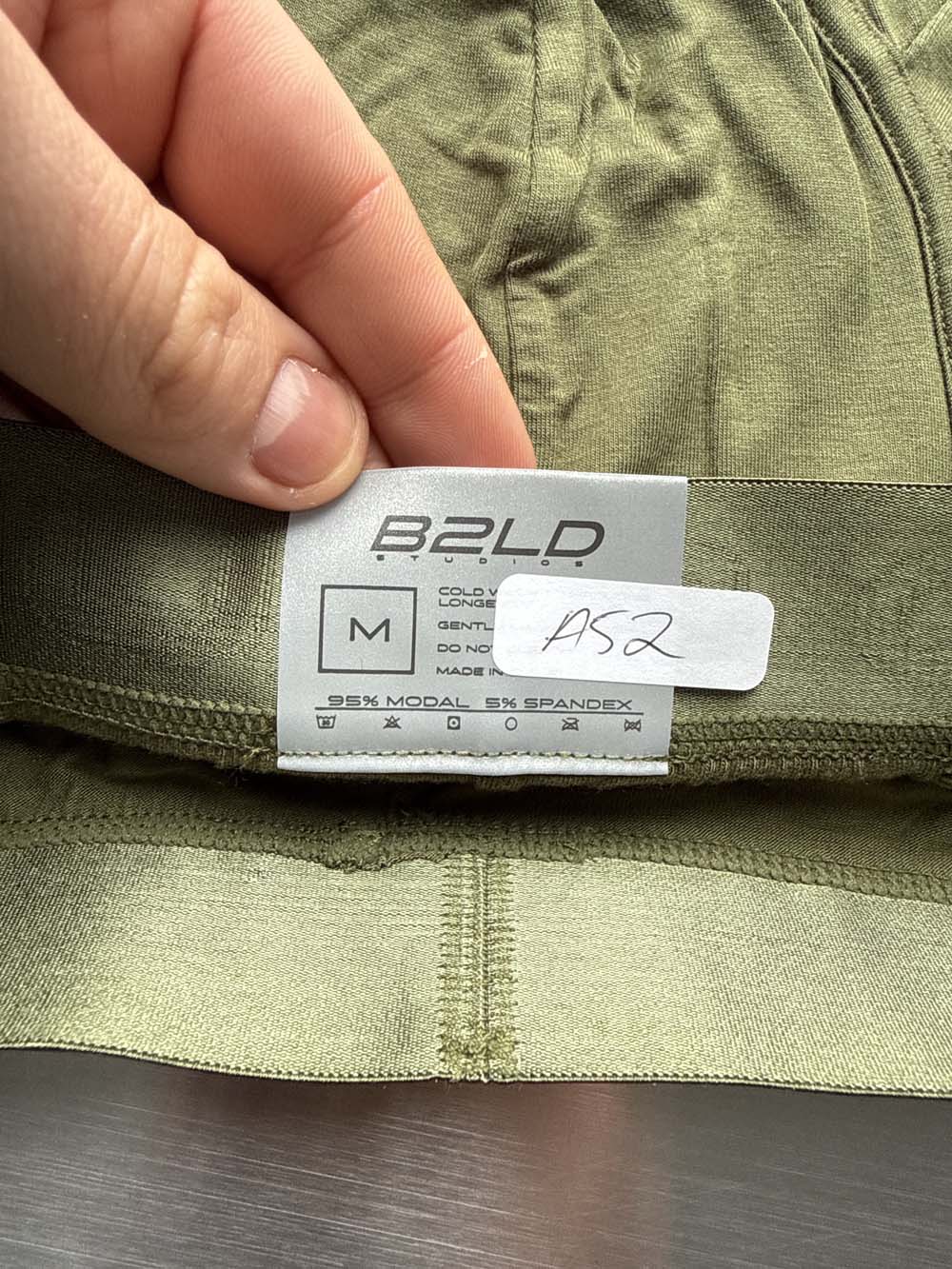 Q.A SALE - BOLDER TRUNK - MOSS - SIZE M - A52