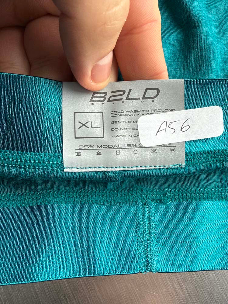 Q.A SALE - BOLDER TRUNK - TEAL - SIZE XL - A56